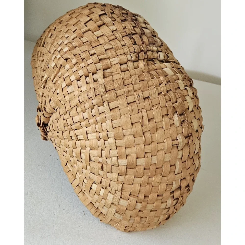 Mid Size Woven Split Ash Melon Basket 15